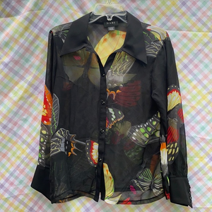 Nabi sheer butterfly top Rhinestone buttons‎